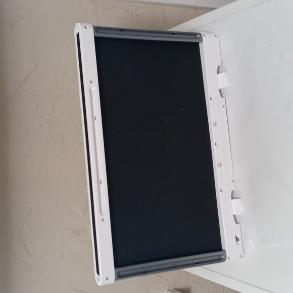 Crayola Ultimate Light Board With 2 Markers - Picture 7 of 14